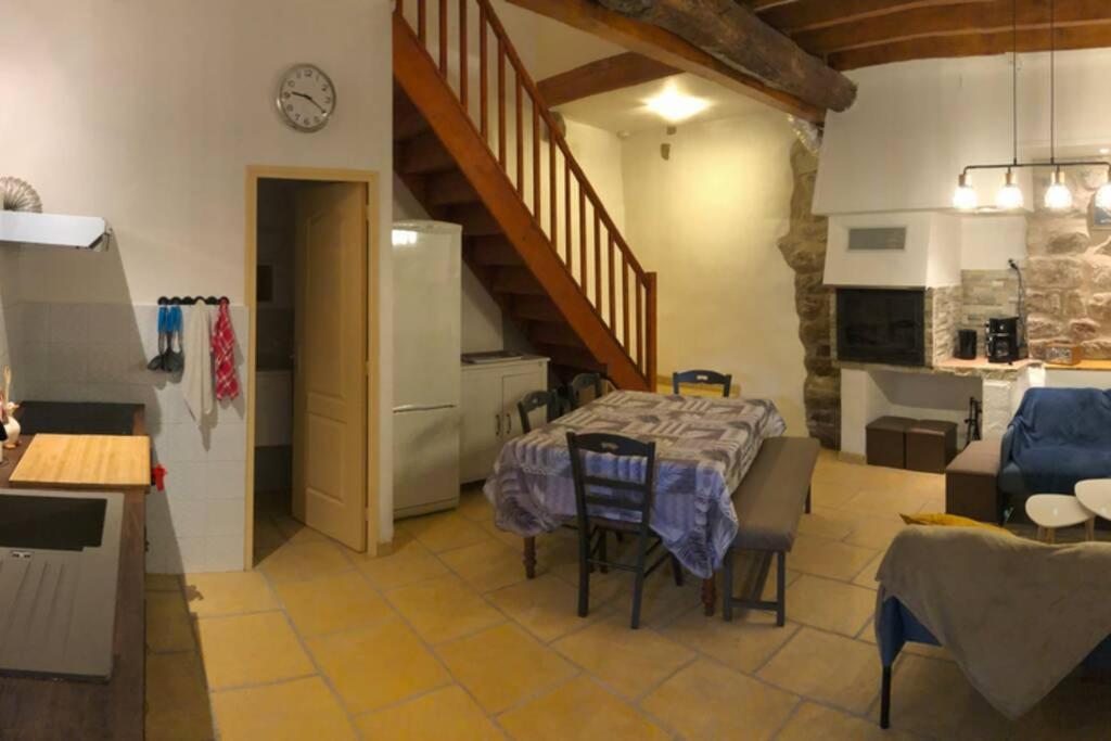 Les Maisons Du Conflent, Maisons Familiales En Pierre Au Coeur Des Remparts Villefranche-de-Conflent Zewnętrze zdjęcie
